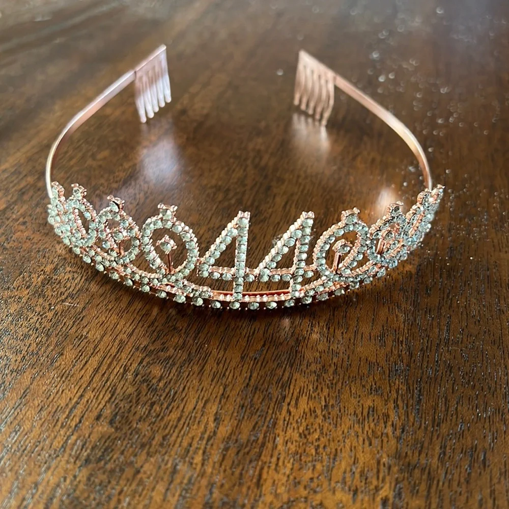 Turning 44 soon? Be 44 and fabulous with these accessories